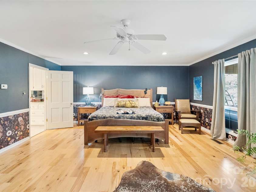 2915 Old Stage Road, Gastonia, NC 28052.  MLS# CAR4399445, YatesRealty ID 36259. 