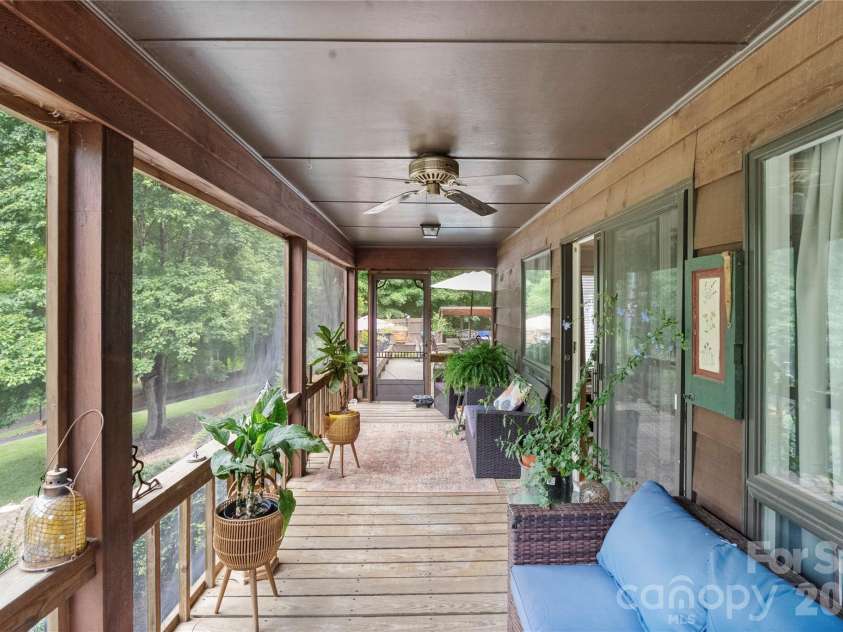 2915 Old Stage Road, Gastonia, NC 28052.  MLS# CAR4399445, YatesRealty ID 36259. 