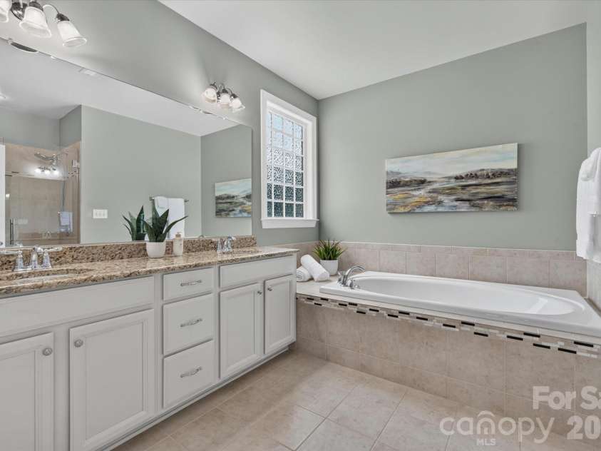 5033 Dockside Court, Weddington, NC 28104.  MLS# CAR4400004, YatesRealty ID 36262. 