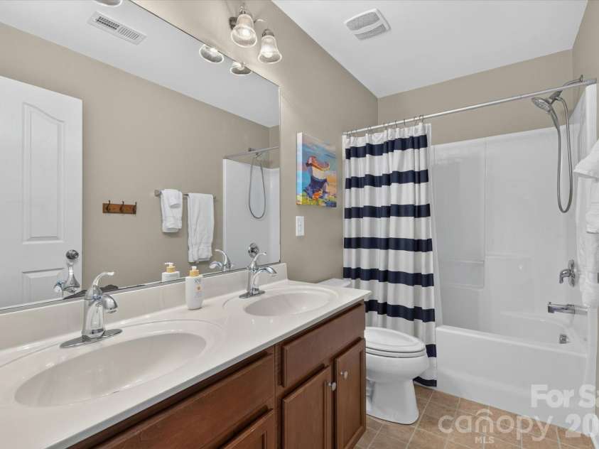 5033 Dockside Court, Weddington, NC 28104.  MLS# CAR4400004, YatesRealty ID 36262. 