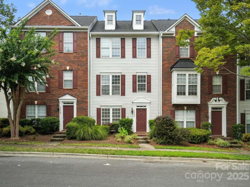 11738 Fiddlers Roof Lane, Charlotte, NC 28277.  MLS# CAR4289303, YatesRealty ID 36264. 