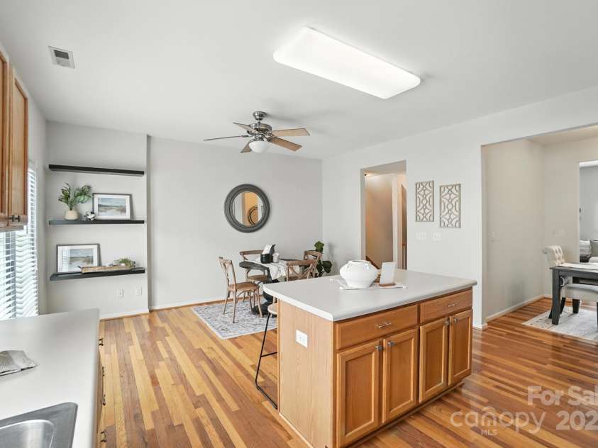 11738 Fiddlers Roof Lane, Charlotte, NC 28277.  MLS# CAR4289303, YatesRealty ID 36264. 