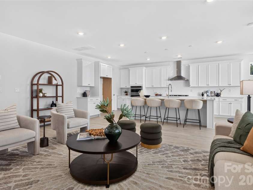 410 Benita Marie Drive, Tega Cay, SC 29708.  MLS# CAR4402440, YatesRealty ID 36264. Great Room