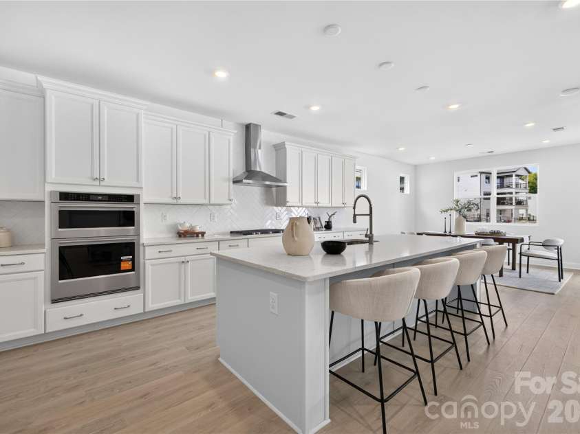 410 Benita Marie Drive, Tega Cay, SC 29708.  MLS# CAR4402440, YatesRealty ID 36264. Kitchen