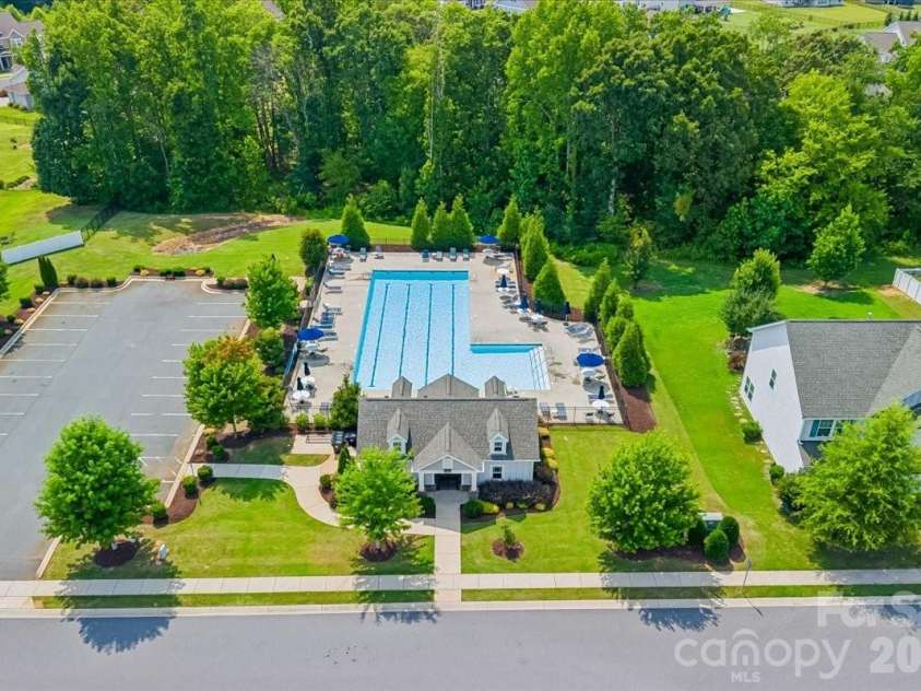 1427 Brooksland Place, Waxhaw, NC 28173.  MLS# CAR4398529, YatesRealty ID 36268. Community pool