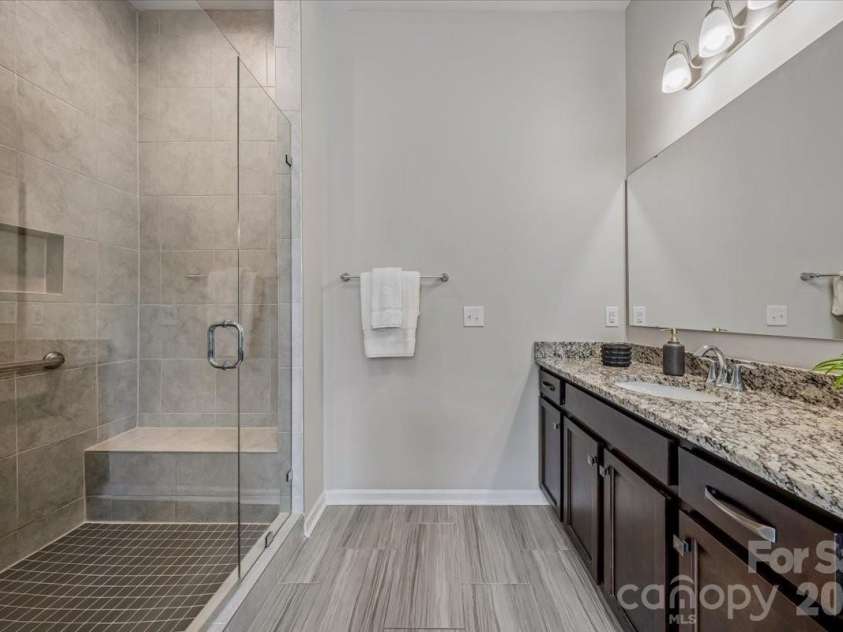 1427 Brooksland Place, Waxhaw, NC 28173.  MLS# CAR4398529, YatesRealty ID 36268. Primary bathroom