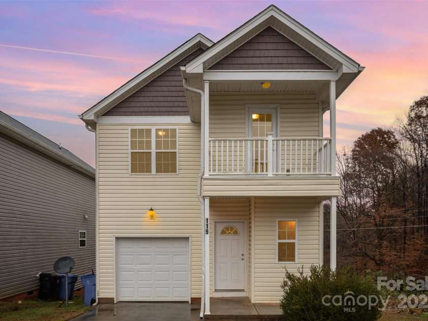 119 Lookout Point Place, Mooresville, NC 28115.  MLS# CAR4207070, YatesRealty ID 3627. 