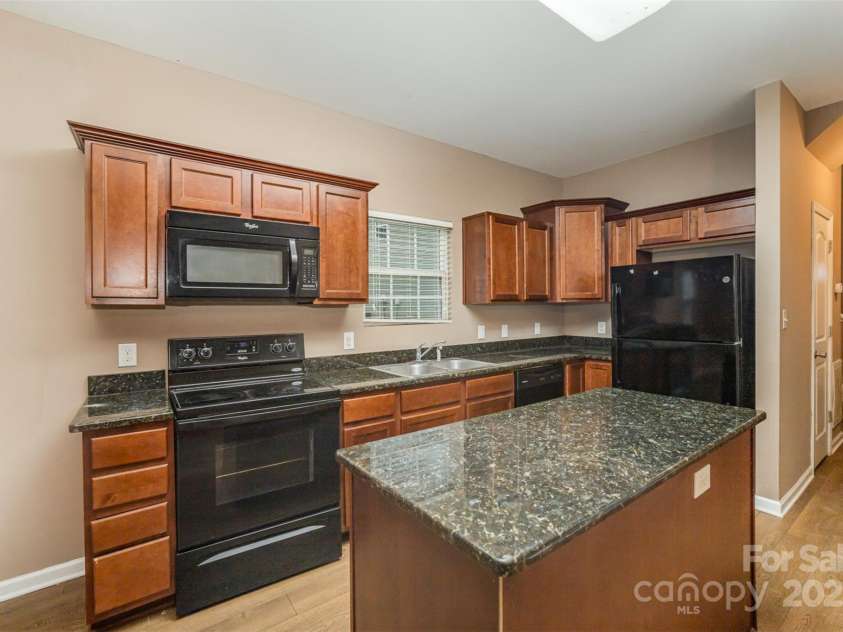119 Lookout Point Place, Mooresville, NC 28115.  MLS# CAR4207070, YatesRealty ID 3627. 