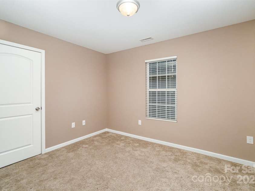 119 Lookout Point Place, Mooresville, NC 28115.  MLS# CAR4207070, YatesRealty ID 3627. 