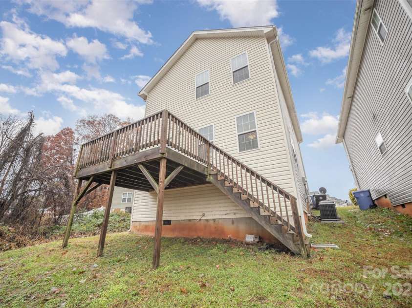 119 Lookout Point Place, Mooresville, NC 28115.  MLS# CAR4207070, YatesRealty ID 3627. 