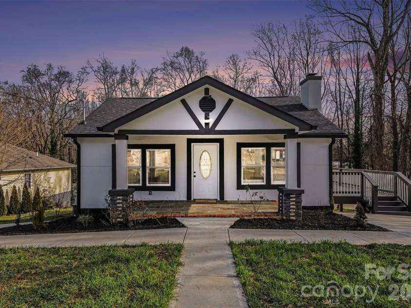 1308 Redland Drive, Gastonia, NC 28054.  MLS# CAR4340015, YatesRealty ID 3627. 