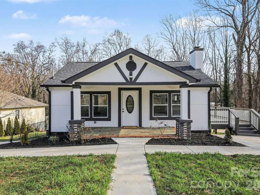 1308 Redland Drive, Gastonia, NC 28054.  MLS# CAR4340015, YatesRealty ID 3627. 