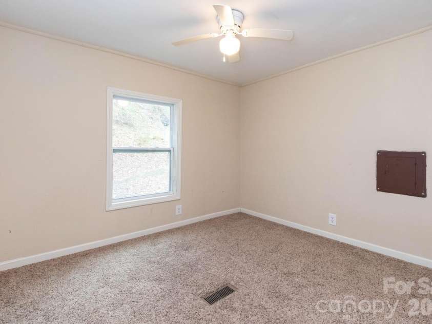 294 Ball Drive, Marshall, NC 28753.  MLS# CAR4360470, YatesRealty ID 36271. Bedroom #3