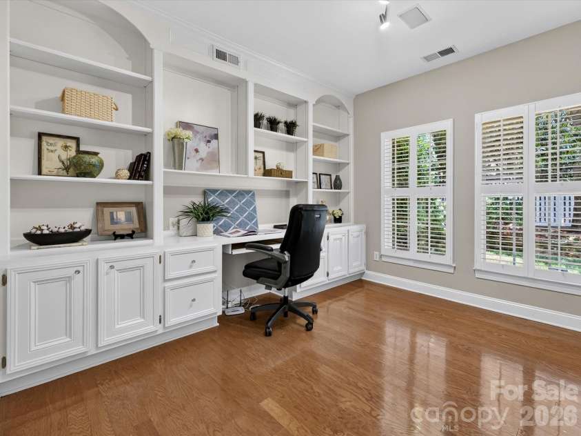 6706 Charter Hills Road, Charlotte, NC 28277.  MLS# CAR4393480, YatesRealty ID 36272. 