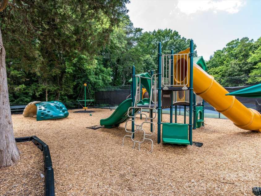 6706 Charter Hills Road, Charlotte, NC 28277.  MLS# CAR4393480, YatesRealty ID 36272. 
