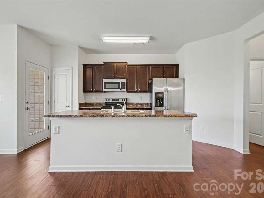 9369 Hamel Street, Charlotte, NC 28215.  MLS# CAR4401561, YatesRealty ID 36274. 