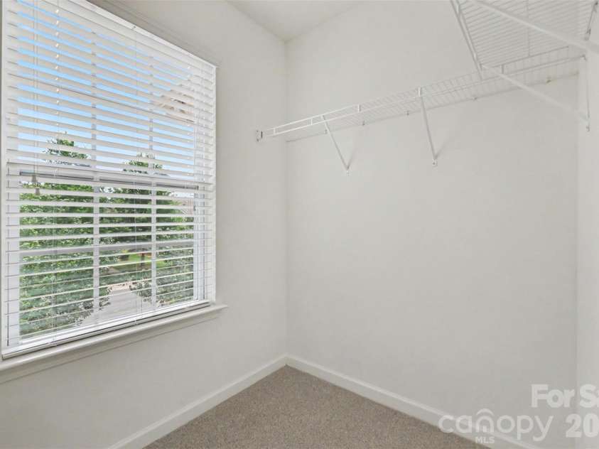9369 Hamel Street, Charlotte, NC 28215.  MLS# CAR4401561, YatesRealty ID 36274. 