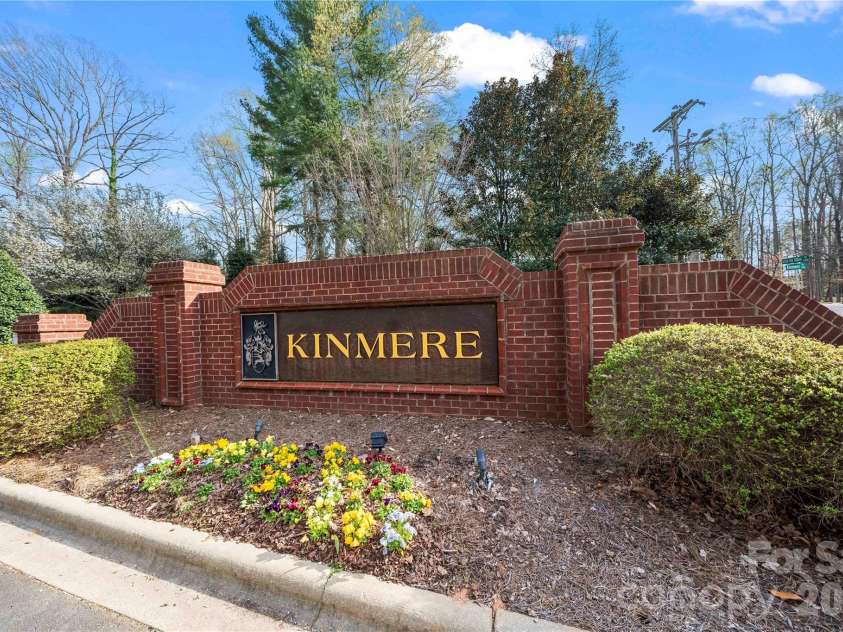 2617 Kinmere Drive, Gastonia, NC 28056.  MLS# CAR4358235, YatesRealty ID 36275. 