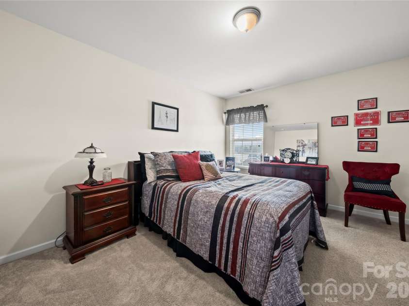 2617 Kinmere Drive, Gastonia, NC 28056.  MLS# CAR4358235, YatesRealty ID 36275. Bedroom - 3rd Floor