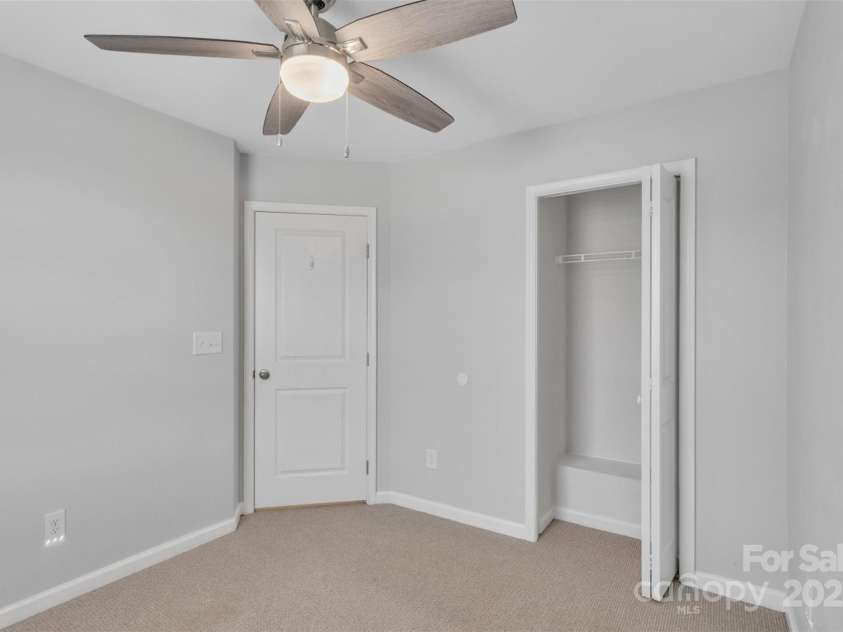 808 Renee Avenue, Fort Mill, SC 29715.  MLS# CAR4254662, YatesRealty ID 36275. 