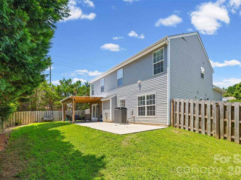 7076 White Bluff Drive, Tega Cay, SC 29708.  MLS# CAR4400835, YatesRealty ID 36276. 