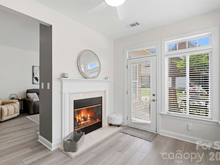 2676 Bellasera Way, Matthews, NC 28105.  MLS# CAR4401359, YatesRealty ID 36277. 