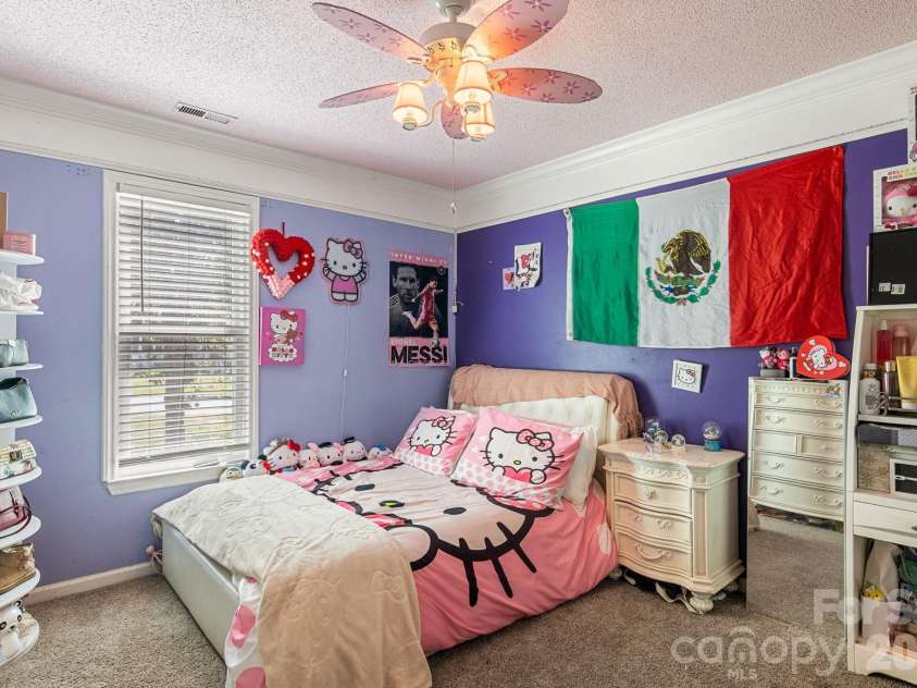 5917 Black Bear Court, Charlotte, NC 28214.  MLS# CAR4400228, YatesRealty ID 36278. Bed 2