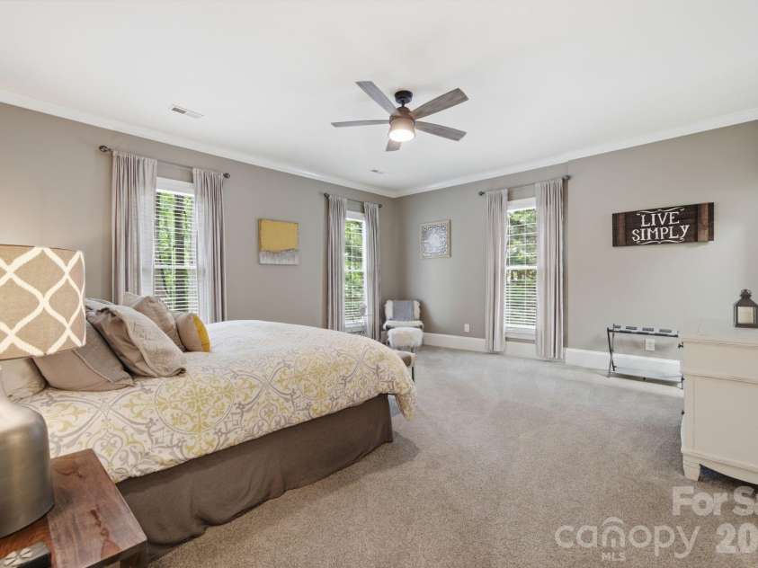 15026 Crooked Branch Lane, Charlotte, NC 28278.  MLS# CAR4397725, YatesRealty ID 36279. 