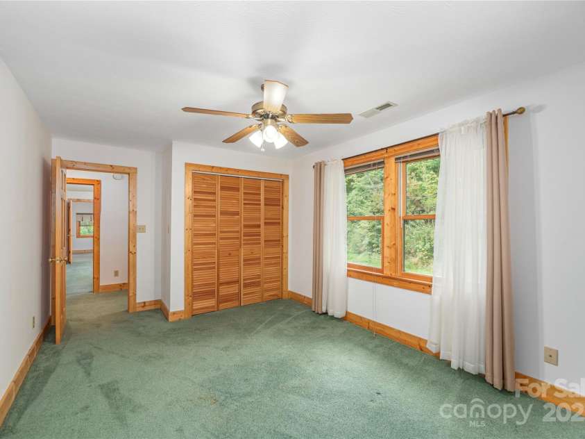235 Timucua Trail, Waynesville, NC 28786.  MLS# CAR4301389, YatesRealty ID 3628. Comfortable guest room.