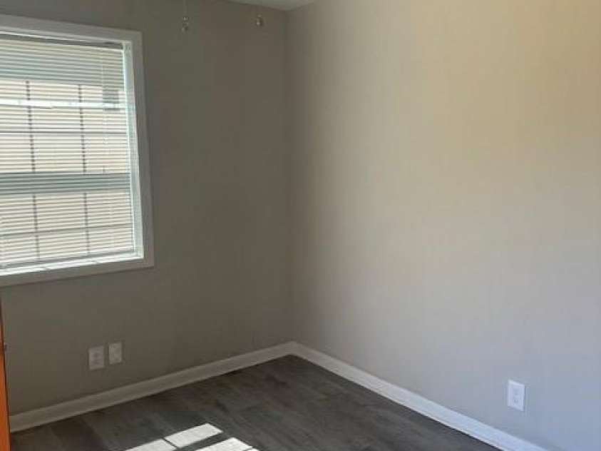 910 Linwood Road, Gastonia, NC 28052.  MLS# CAR4239143, YatesRealty ID 3628. 