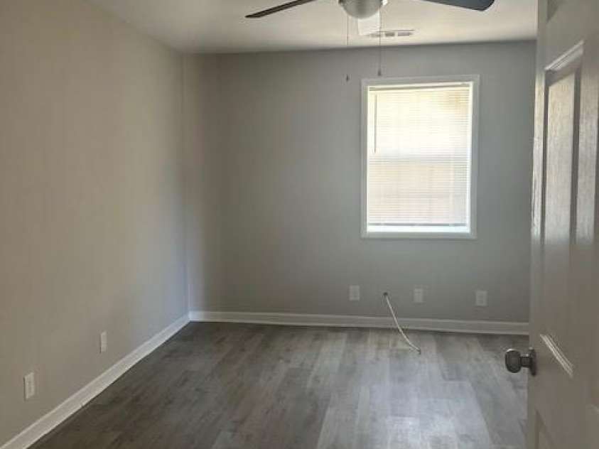 910 Linwood Road, Gastonia, NC 28052.  MLS# CAR4239143, YatesRealty ID 3628. 