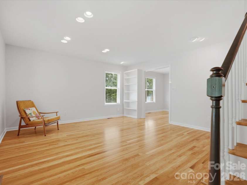 419 Whitefriars Lane, Matthews, NC 28105.  MLS# CAR4401669, YatesRealty ID 36283. 