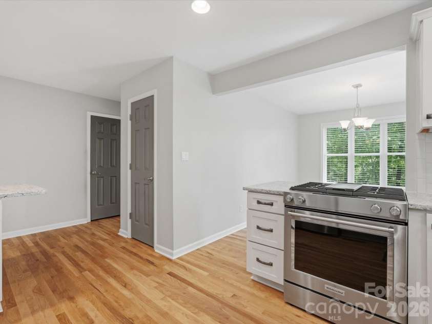 419 Whitefriars Lane, Matthews, NC 28105.  MLS# CAR4401669, YatesRealty ID 36283. 