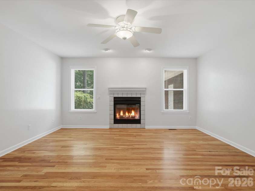 419 Whitefriars Lane, Matthews, NC 28105.  MLS# CAR4401669, YatesRealty ID 36283. 