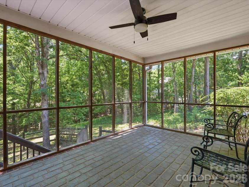 419 Whitefriars Lane, Matthews, NC 28105.  MLS# CAR4401669, YatesRealty ID 36283. 