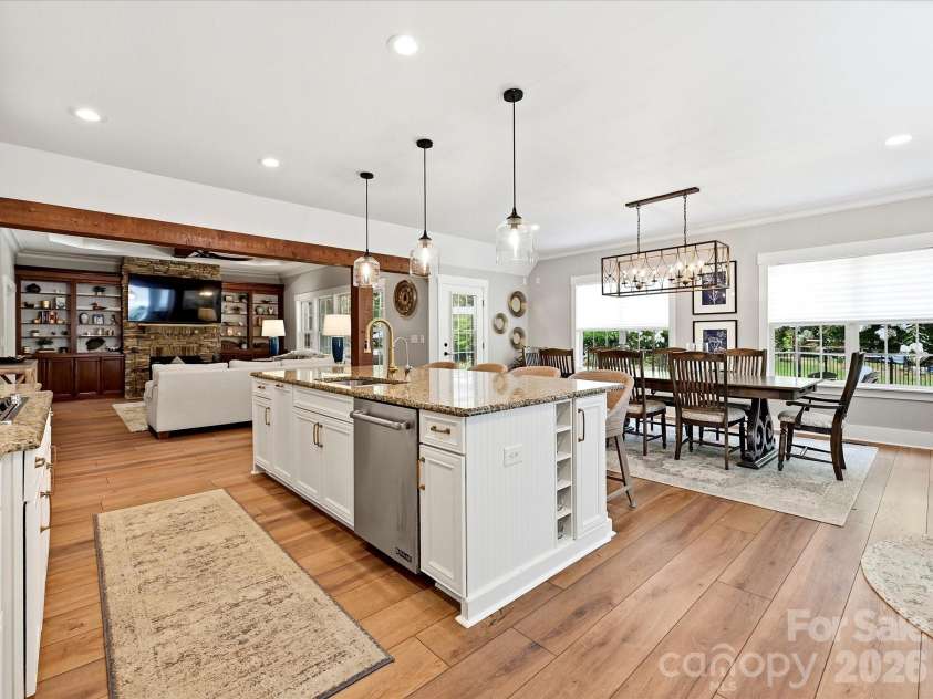 884 Kemp Road, Mooresville, NC 28117.  MLS# CAR4401995, YatesRealty ID 36284. 