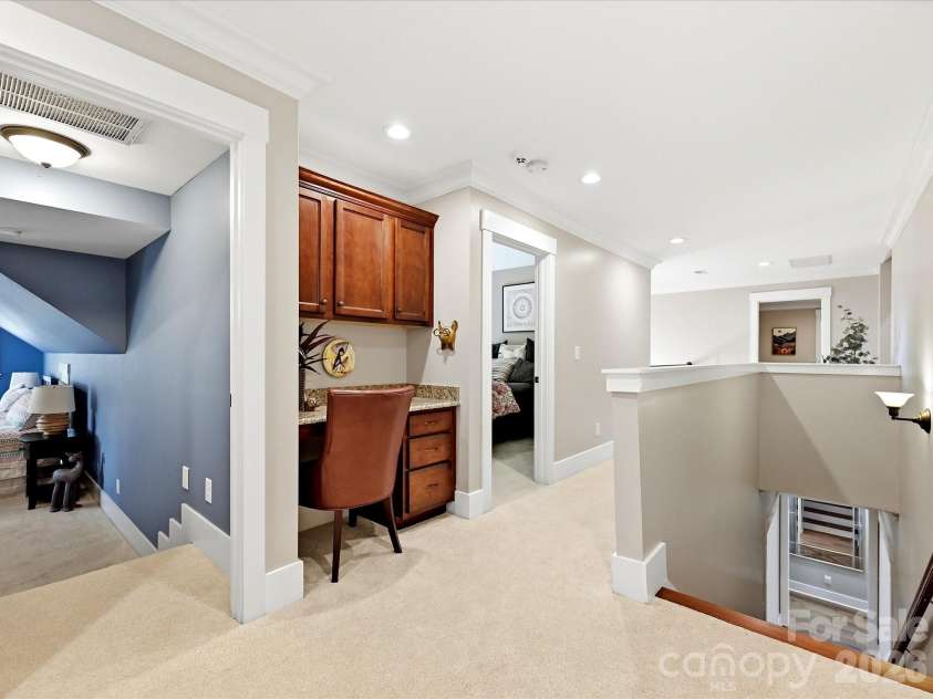 884 Kemp Road, Mooresville, NC 28117.  MLS# CAR4401995, YatesRealty ID 36284. 