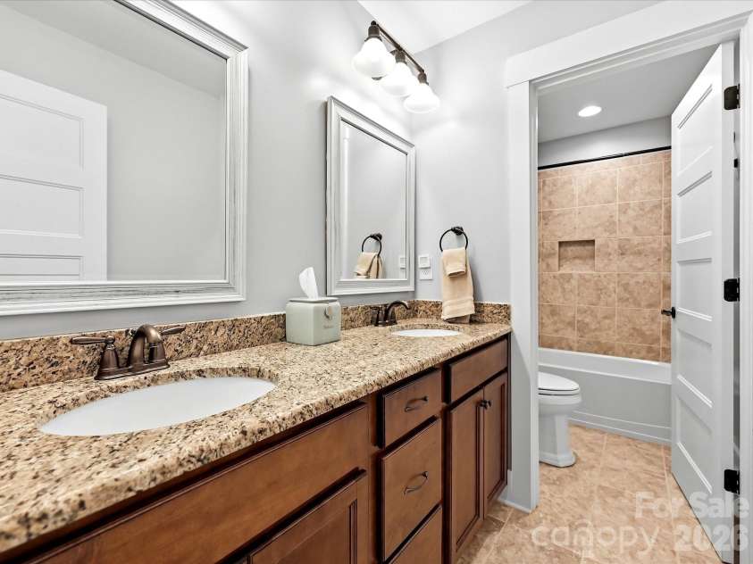 884 Kemp Road, Mooresville, NC 28117.  MLS# CAR4401995, YatesRealty ID 36284. 