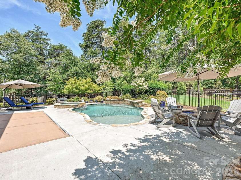 884 Kemp Road, Mooresville, NC 28117.  MLS# CAR4401995, YatesRealty ID 36284. 