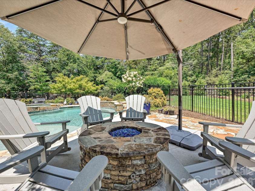 884 Kemp Road, Mooresville, NC 28117.  MLS# CAR4401995, YatesRealty ID 36284. 