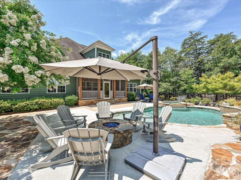 884 Kemp Road, Mooresville, NC 28117.  MLS# CAR4401995, YatesRealty ID 36284. 