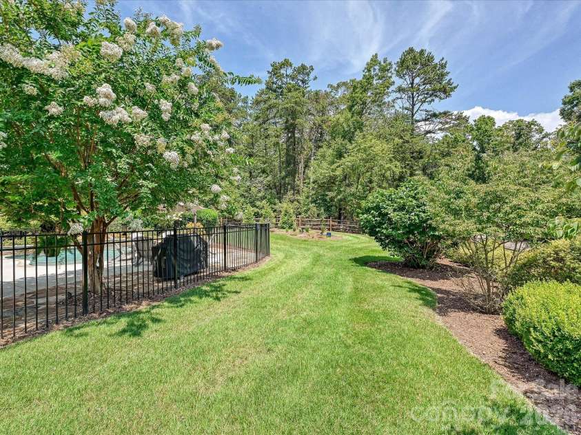884 Kemp Road, Mooresville, NC 28117.  MLS# CAR4401995, YatesRealty ID 36284. 