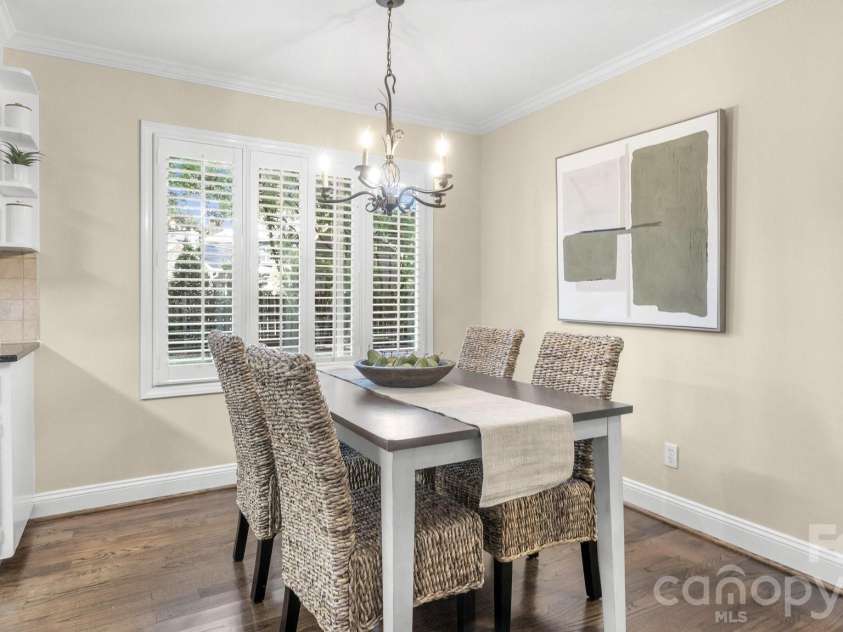 5305 Newgate Court, Charlotte, NC 28226.  MLS# CAR4402453, YatesRealty ID 36285. 