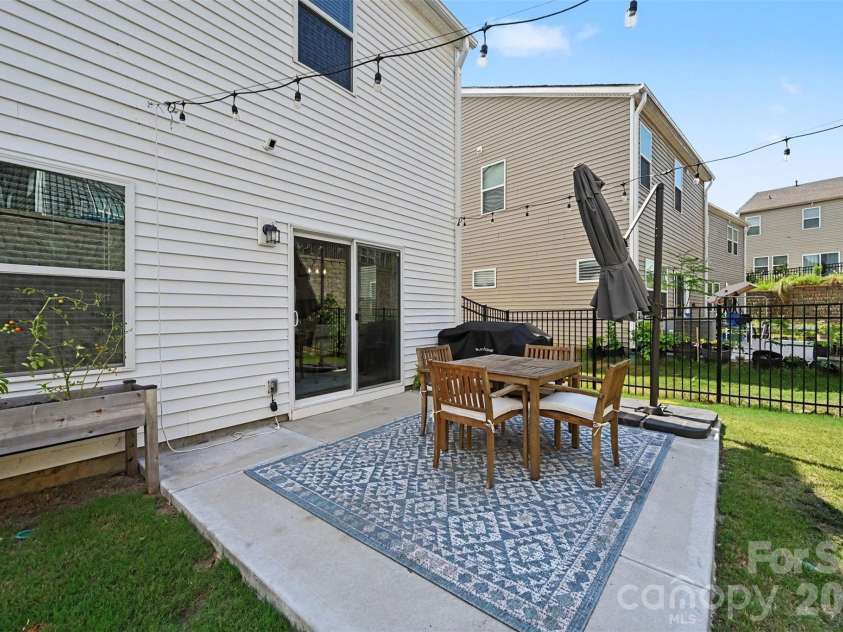 374 Hyssop Court, Fort Mill, SC 29715.  MLS# CAR4400834, YatesRealty ID 36287. 