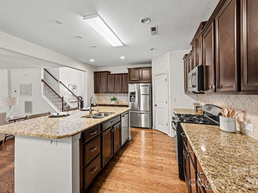 10202 Falling Leaf Drive, Concord, NC 28027.  MLS# CAR4396937, YatesRealty ID 36288. Open Concept
