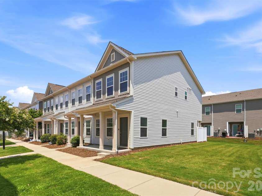 13889 Clayborn Street, Midland, NC 28107.  MLS# CAR4399393, YatesRealty ID 36289. 