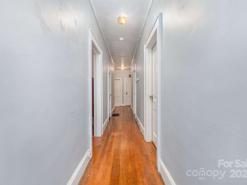 324 Beaumonde Avenue, Shelby, NC 28150.  MLS# CAR4310436, YatesRealty ID 3629. 