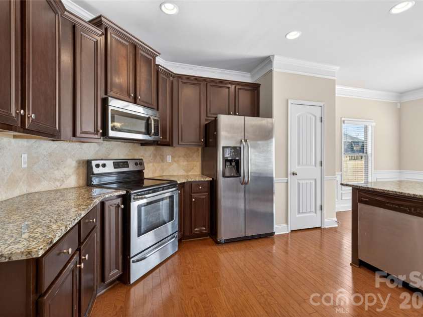 5103 Brynmar Drive, Waxhaw, NC 28173.  MLS# CAR4342227, YatesRealty ID 3629. 