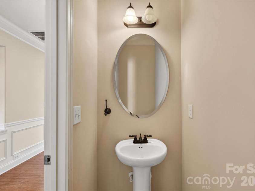 5103 Brynmar Drive, Waxhaw, NC 28173.  MLS# CAR4342227, YatesRealty ID 3629. 