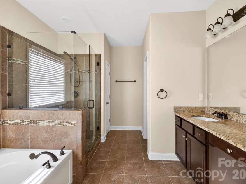 5103 Brynmar Drive, Waxhaw, NC 28173.  MLS# CAR4342227, YatesRealty ID 3629. 